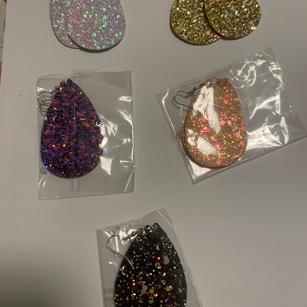 5 Glitter Teardrop Earrings Set